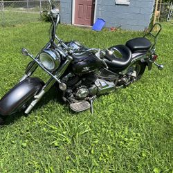 2005 Yamaha V-Star Classic