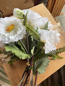 Artificial White Poppy Flower Bouquet