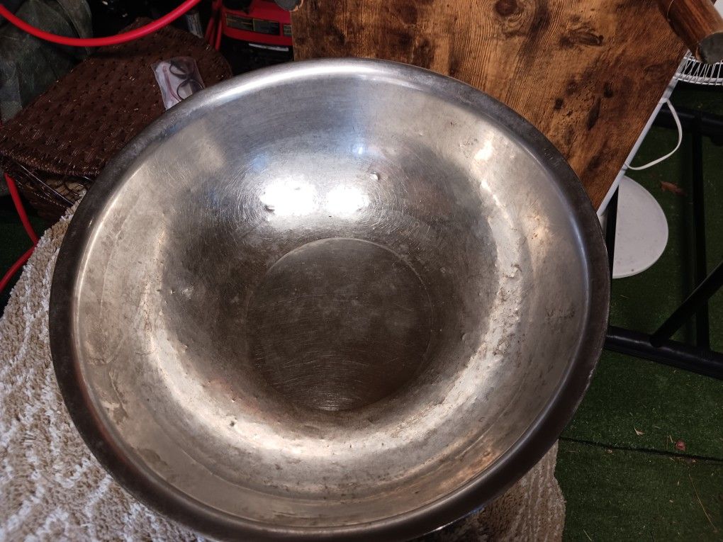 STAINLESS STEEL BOWL MADE IN INDIA