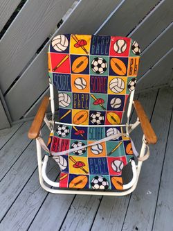 Vintage folding lawn chair