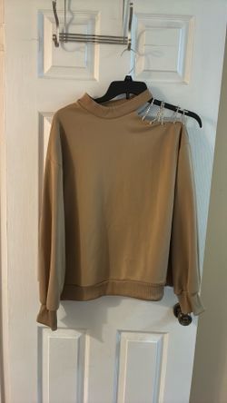 Women Sweater with shoulder rhinestones 1x - NWT
