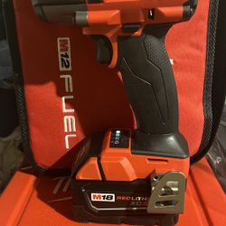 Milwaukee Impact 1/2 Wrench