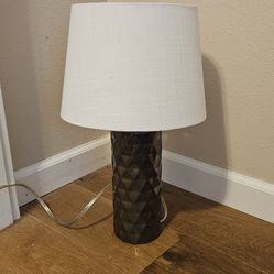 16 IN. TABLE LAMP