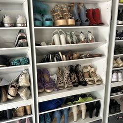 Shoe cabinet with storage very sturdy