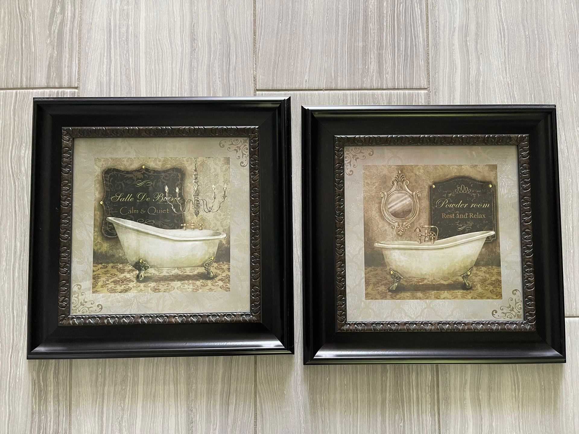 Decorative Bathroom Photo Set