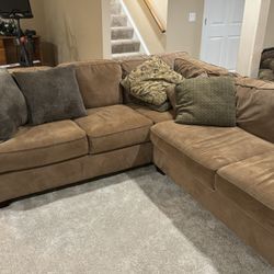 Tan 3-piece Sectional Sofa