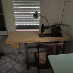 industrial sewing machine