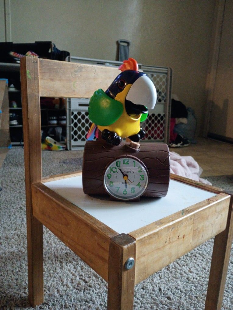 Very Very Rare Vintage Parrot Alarm Clock