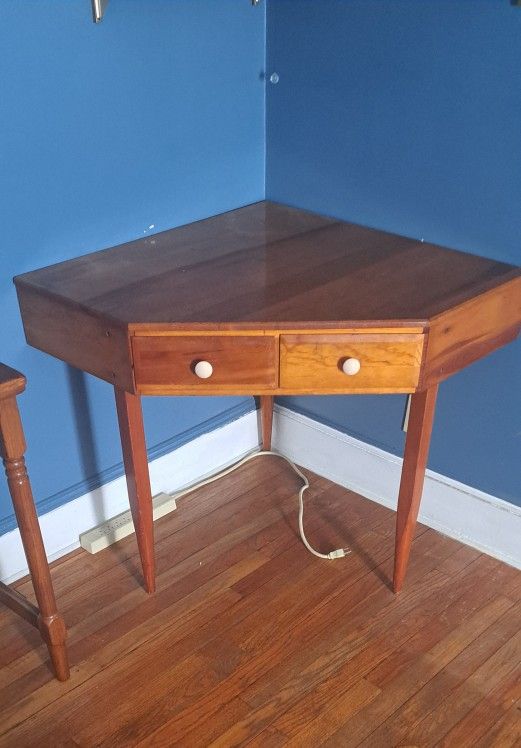 Vintage Corner Desk