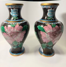 Chinese vintage cloisonne vase