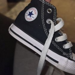 Toddler Converse Size 5
