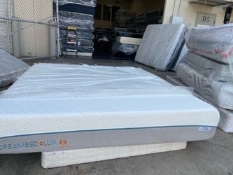 King memory foam mattress set