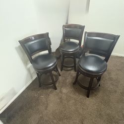 3 Swivel Barstools 
