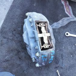 2015 Cadillac Ats Left Front Caliper