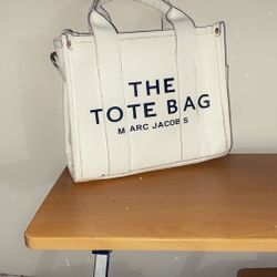 Used Good Condition Tote Bag 