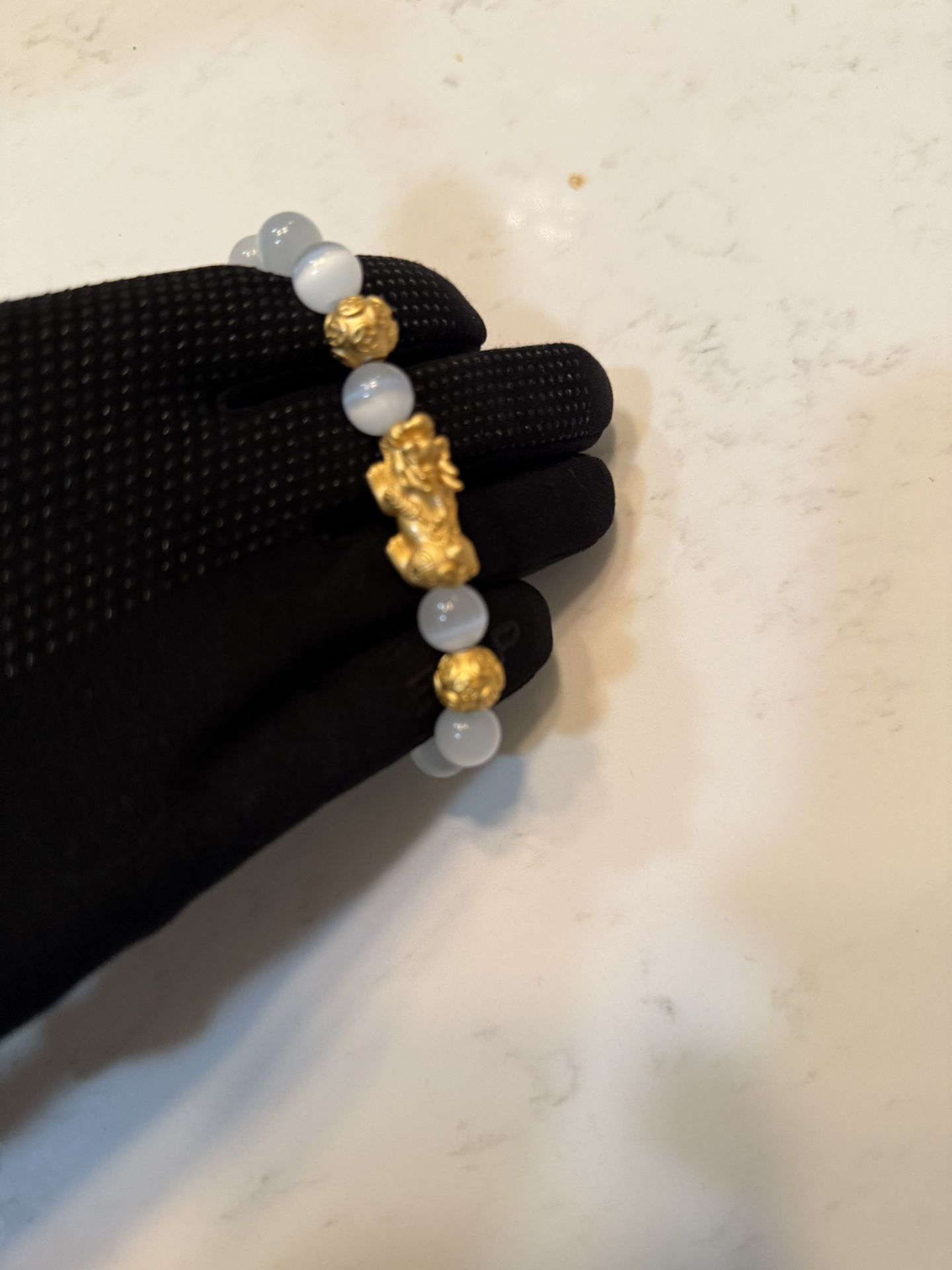 White Jade Asian Gold Dragon Braclet 2.8 Grams Of Solid 24k