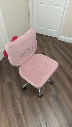 Hello Kitty Pink Velvet Swivel Vanity Chair