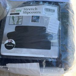 Black Couch Cover(stuffed Stretchy)