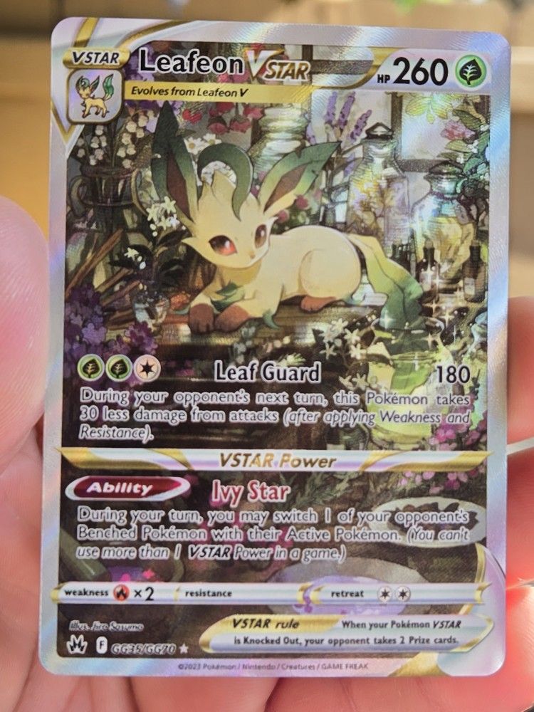 Leafeon Vstar Pokémon Card