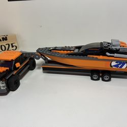 60085 LEGO City 4x4 with Powerboat