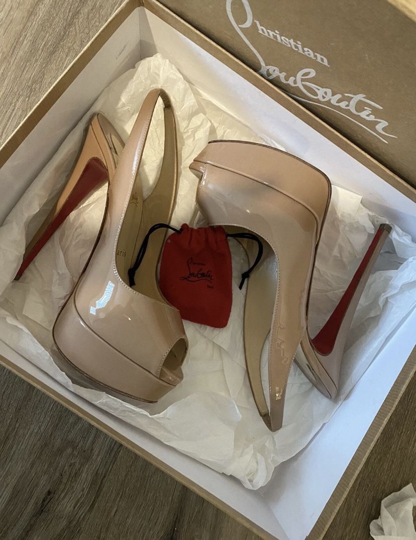 Christian louboutin Heels