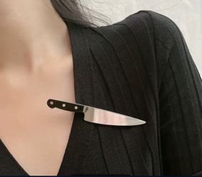 Knife Hair Clip