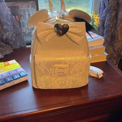 Wedding Hard Tag Loungefly NWT. Pu Bridgewater 