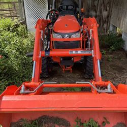 2019 Kubota B2601 Tractor With Front Loader