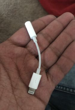 iPhone adapter
