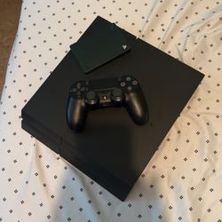 PS4(Good Condition)