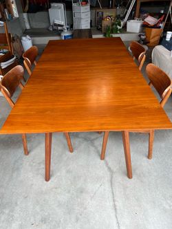 West Elm Expandable Dining Table + 6 Chairs Set