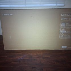 Samsung 55 Inch Smart TV Neo QLED TV ( New In Box!)