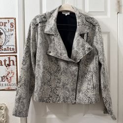 SOFIA by SOFIA VERGARA Snakeskin Moto Jacket