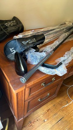Brand New PGM 13 Piece Golf Club set For Right Handed Player