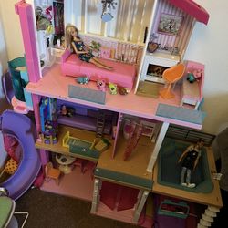 Barbie Dreamhouse