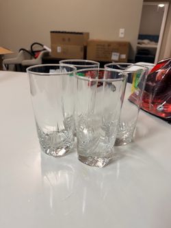Set of 4 Heavy Glass Drinking Glasses