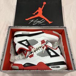 Jordan 4 Retro