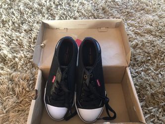 Brand new Levis shoes