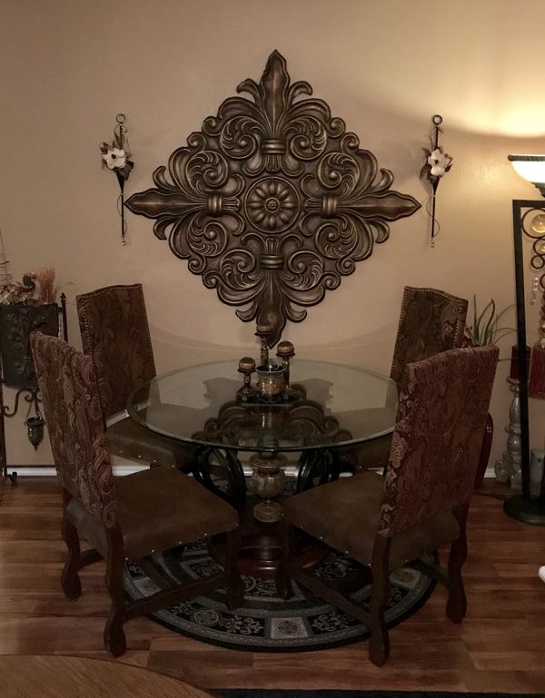 Elegant Sy And Clean Dining Table With 4 Tuscany Style Chairs For Elegant Sy And Clean Dining Table With 4 Tuscany Style Chairs Keller