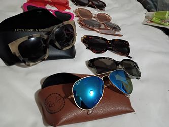 sunnies 4 sale ! Rayban , Diff and a variety of other Sunglasses