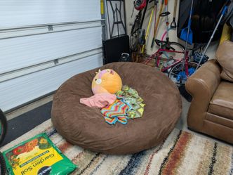 Giant bean bag