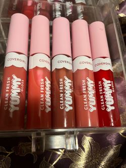 Makeup lips