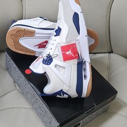 Jordan 4 Retro