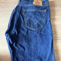 Mens 501 Levi pant Size 36W 30 L
