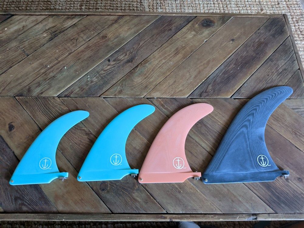 4x Captain Fin Company Surfboard Fins 