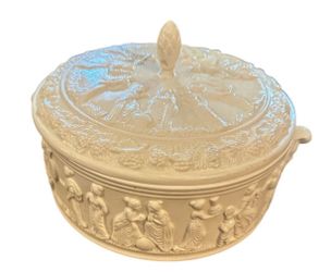 Vintage Cream White Ceramic Box Cannister Serving Candy Dish Bowl Handles Lid