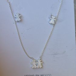 0Beautiful New .925 Sterling Silver pair of girls Set (Necklace + Earrings) Made in Mexico • Genuine .925 Sterling Silver