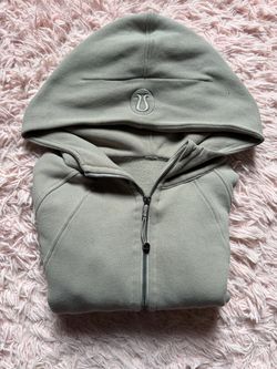 lululemon athletica Scuba — Women’s XS