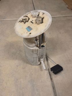 2007 to 2011 Lexus gs350 fuel pump