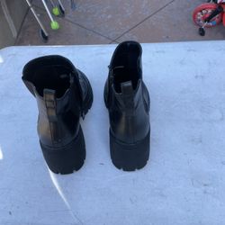 Botas